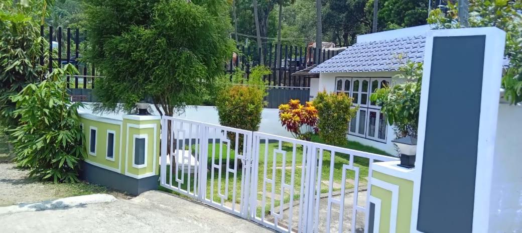 Serene Blossom Valley Tenkasi Exterior photo